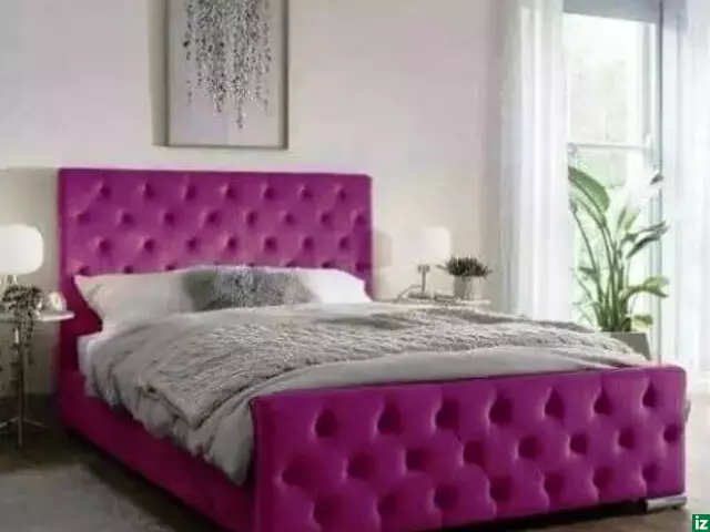 Beautiful Tufted 5by6 Bed