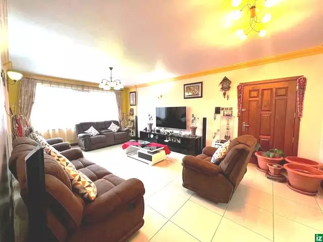 Stunning 3 Bedrooms Apartments in Parklands