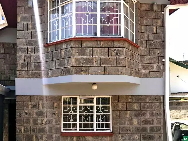 Commercial 4 Bedrooms Mansionate in Lavington